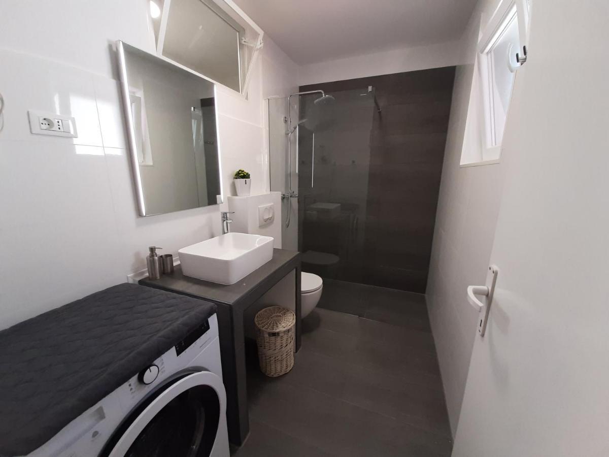 Apartment Boni Sibenik Ngoại thất bức ảnh